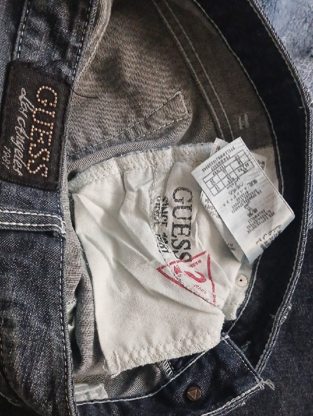 GUESS Women's Los Angeles Dark Denim Flare Jeans - Picture 2 of 3
